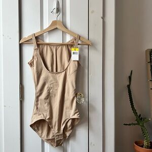 Maidenform Shapewear